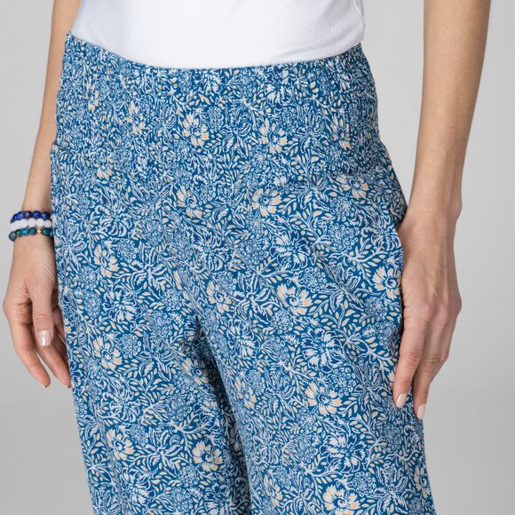 Blue Floral Patterned Printed Resort Pants - Picture 3 of 6